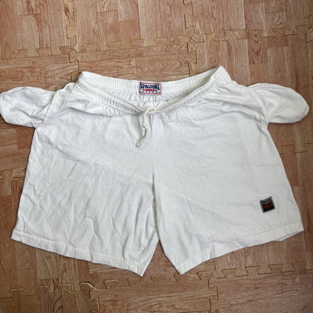 VTG Spalding Basketball Shorts White Mens Large Pockets Rare EUC 32” Elastic